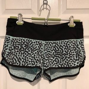 Lululemon Sz 6 Run Speed Short